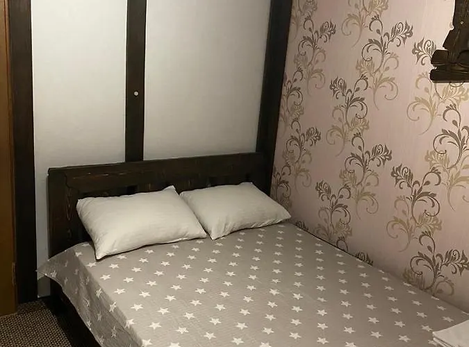 Yulita Bed & Breakfast 3*